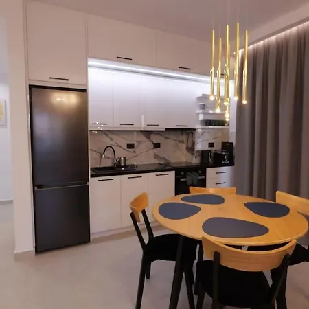 Golden Sarande